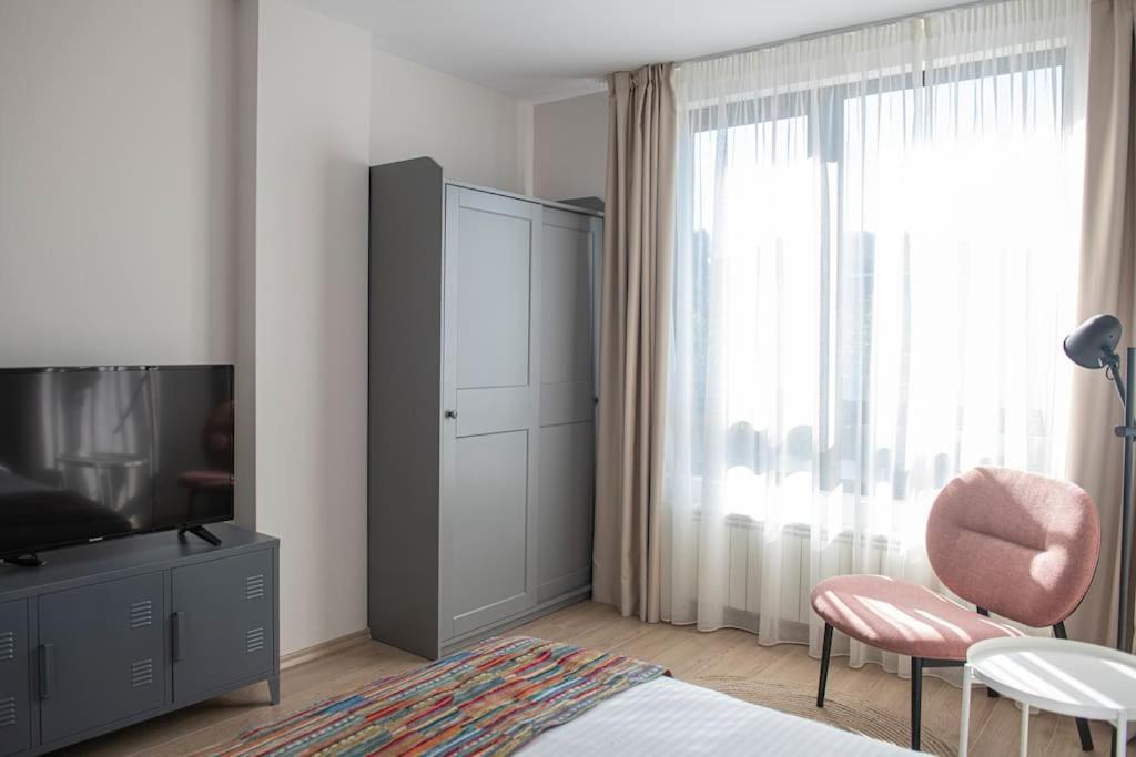 Madrid: A Modern 2-Bedroom Apartment With Parking Sofia Exterior photo